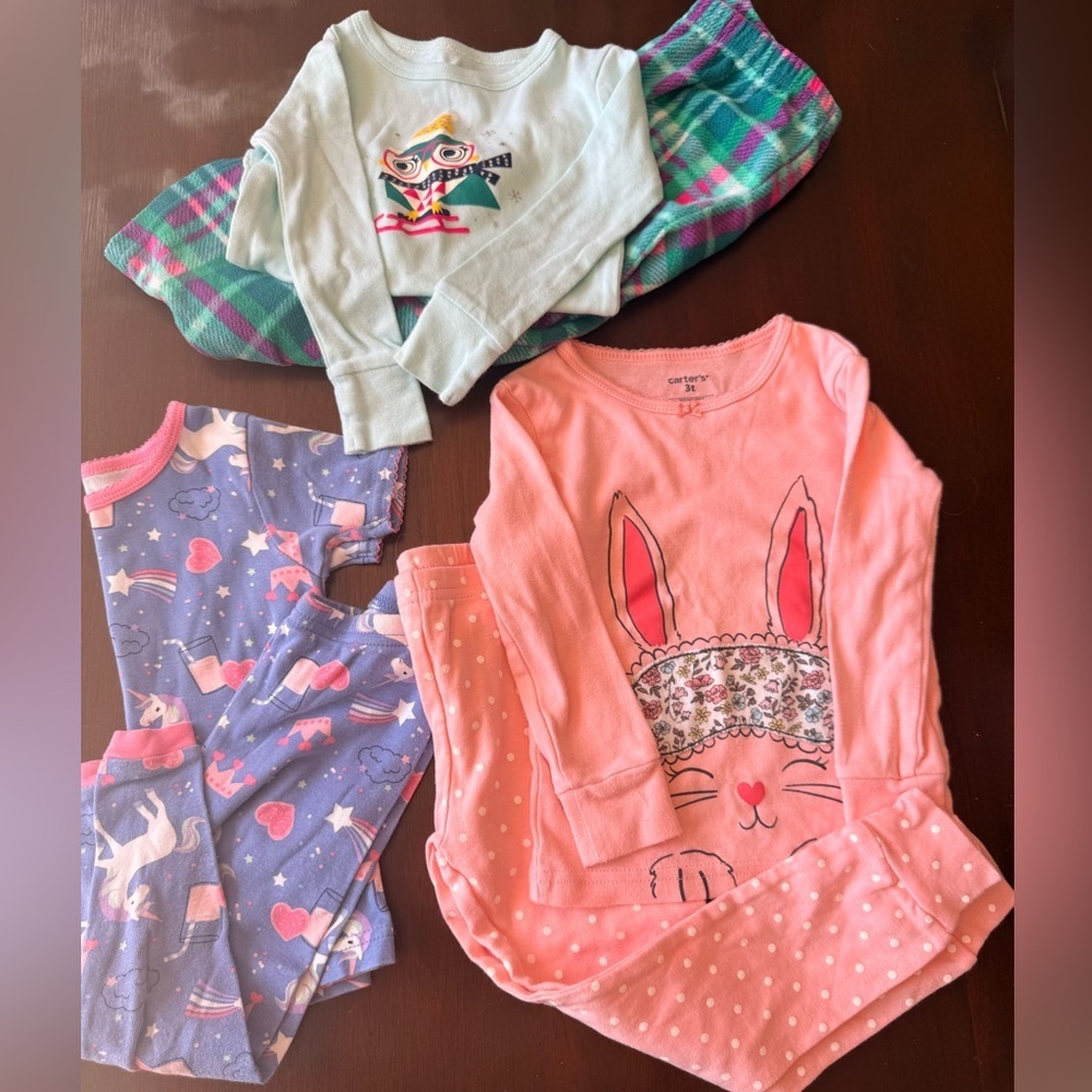 Bundle of girls pajamas 2T-3T